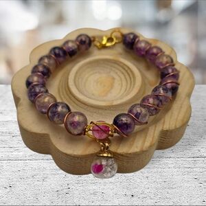 Handmade wirewrapped Elegant Purple Beaded Bracelet